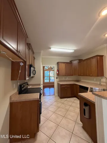 $2,250 | 6447 Cheyenne Drive, Olive Branch, MS 38654