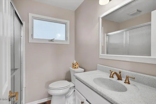 $199,900 | 62 Mary Hadge Drive, Schenectady, NY 12309