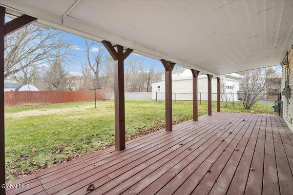 $199,900 | 62 Mary Hadge Drive, Schenectady, NY 12309