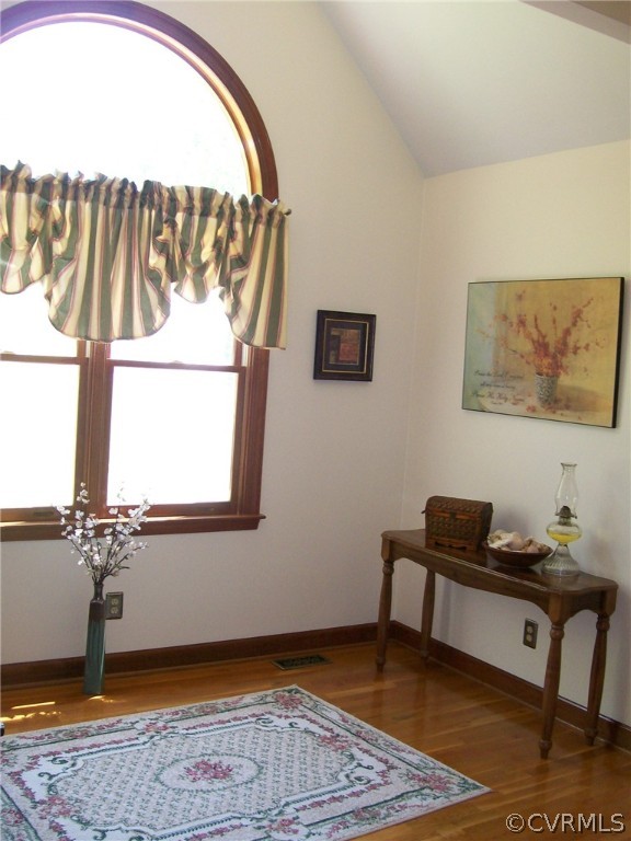 9212 Cattail Road Chesterfield, VA 23838 - Photo 12 of 47 a workspace with wooden floor and a window