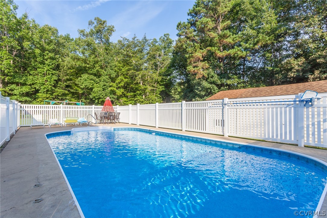 9212 Cattail Road Chesterfield, VA 23838 - Photo 42 of 47 a view of a back yard