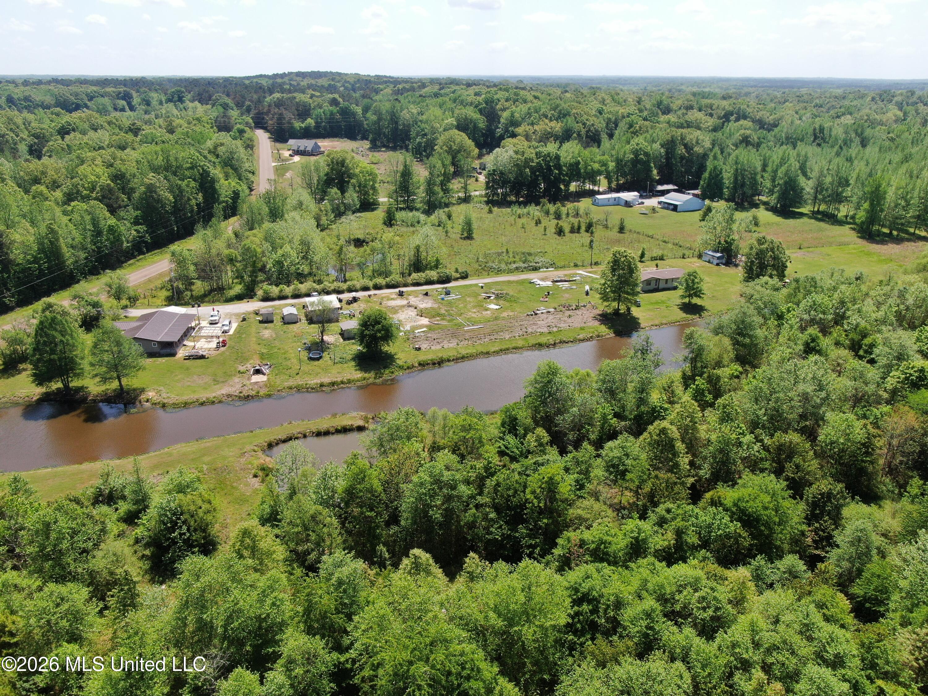 951 South Mt Zion Road Byhalia, MS 38611 - Photo 6 of 51 DJI_0967