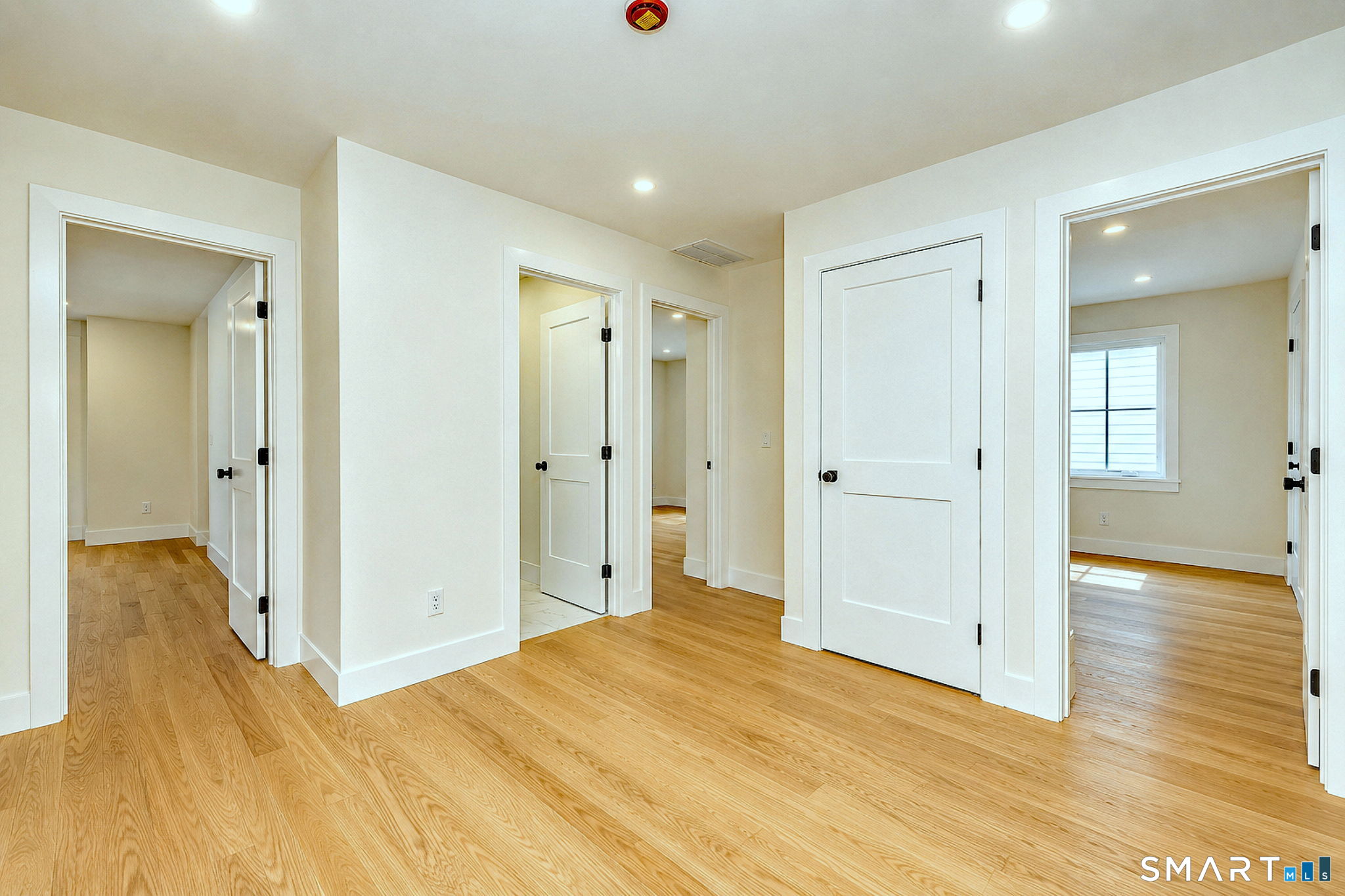 35 Myrtle Street Norwalk, CT 06855 - Photo 22 of 29