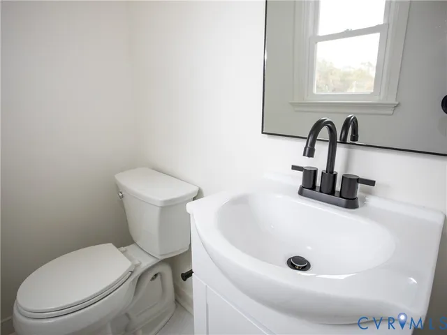 $275,000 | 2224 Newman Road, Henrico, VA 23231