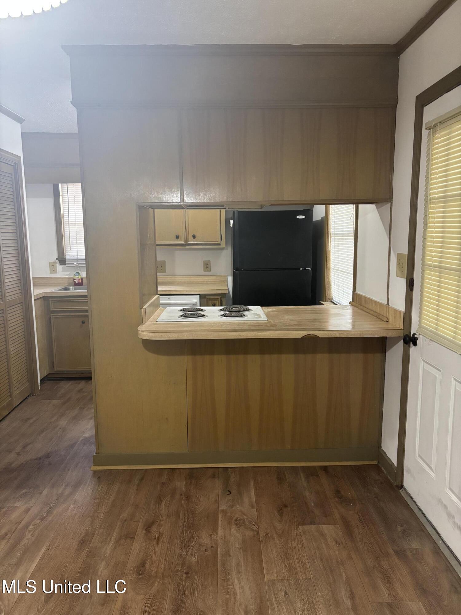 847 Woodbury Road Jackson, MS 39206 - Photo 6 of 12 Kitchen