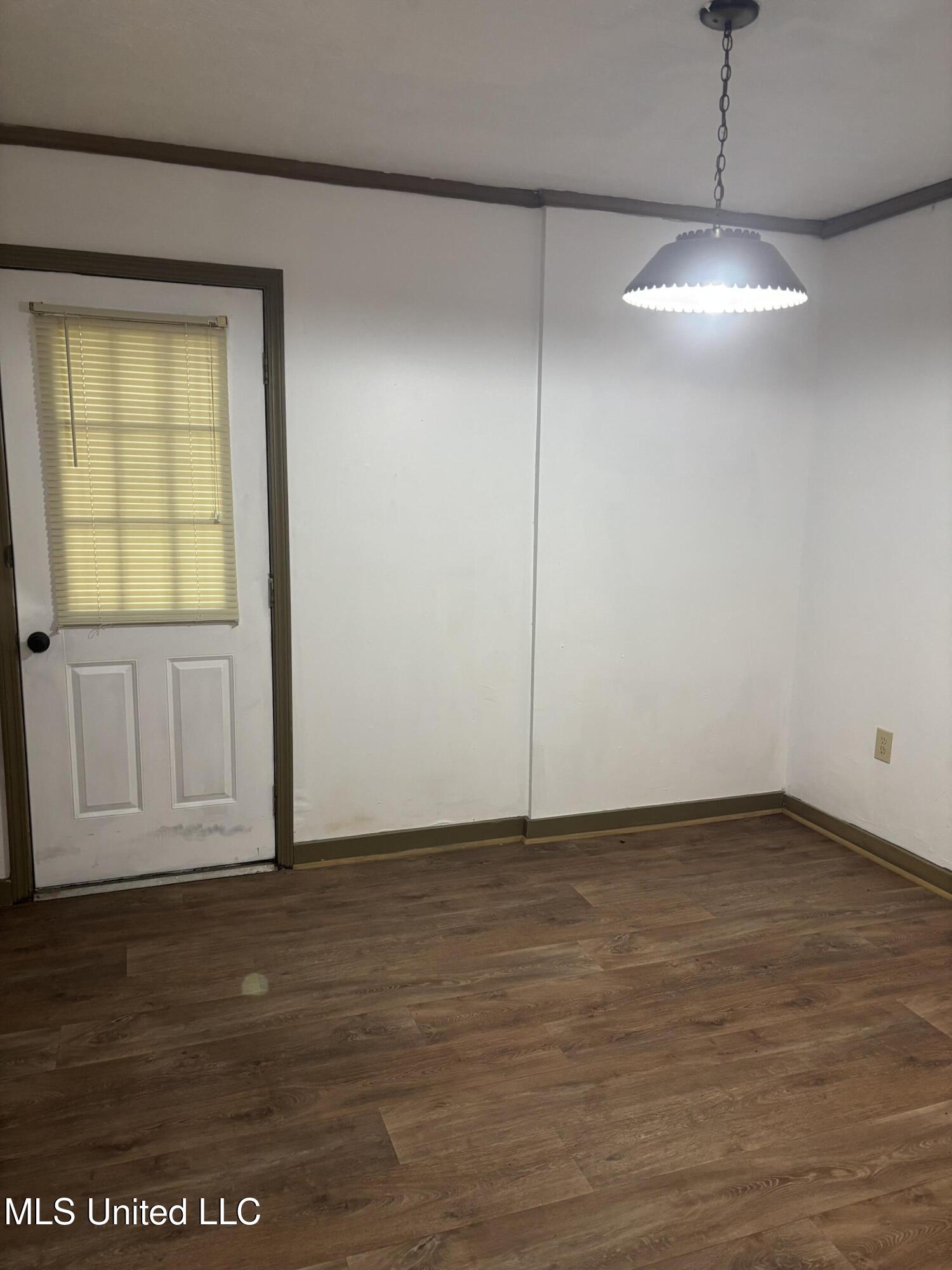 847 Woodbury Road Jackson, MS 39206 - Photo 9 of 12 Dining Room