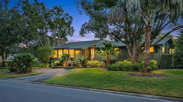 $599,000 | 315 Sweet Bay Avenue, New Smyrna Beach, FL 32168