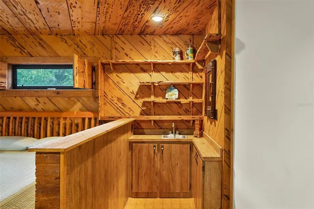 $599,000 | 315 Sweet Bay Avenue, New Smyrna Beach, FL 32168