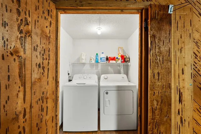 $599,000 | 315 Sweet Bay Avenue, New Smyrna Beach, FL 32168