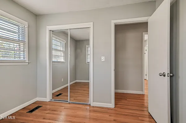 $315,000 | 115 Edgefield Road, Bristol, TN 37620