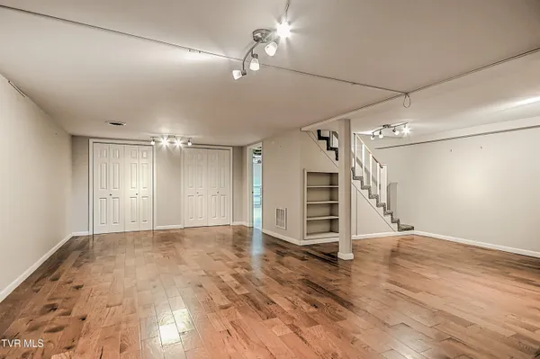 $315,000 | 115 Edgefield Road, Bristol, TN 37620