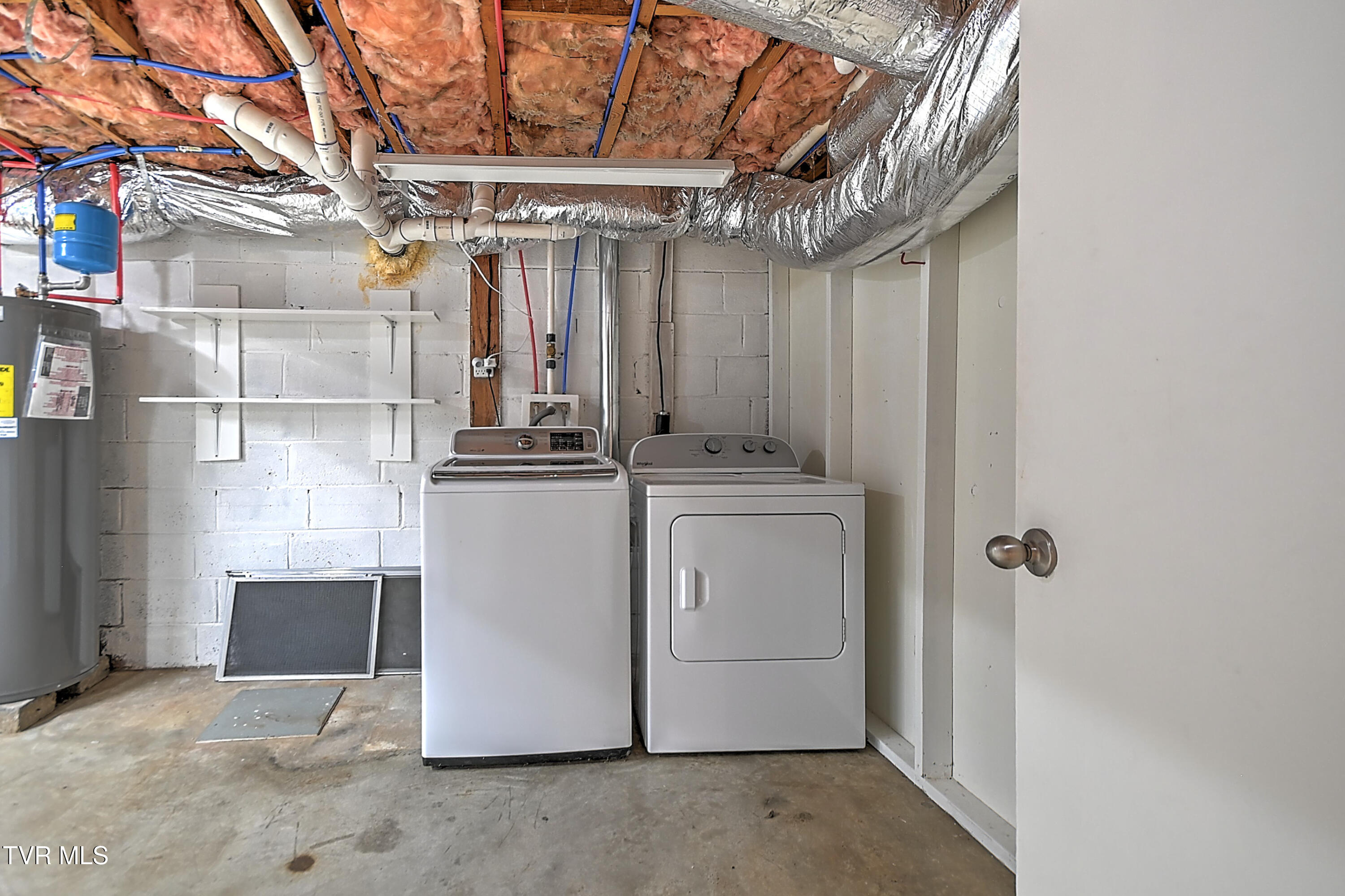 115 Edgefield Road Bristol, TN 37620 - Photo 27 of 36 115 Edgefield JC-30