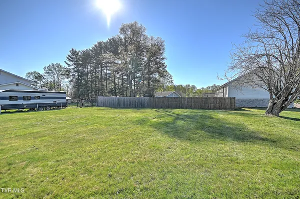 $315,000 | 115 Edgefield Road, Bristol, TN 37620