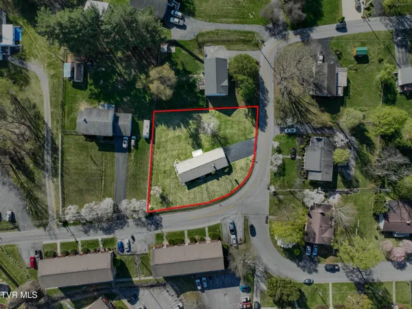 $315,000 | 115 Edgefield Road, Bristol, TN 37620