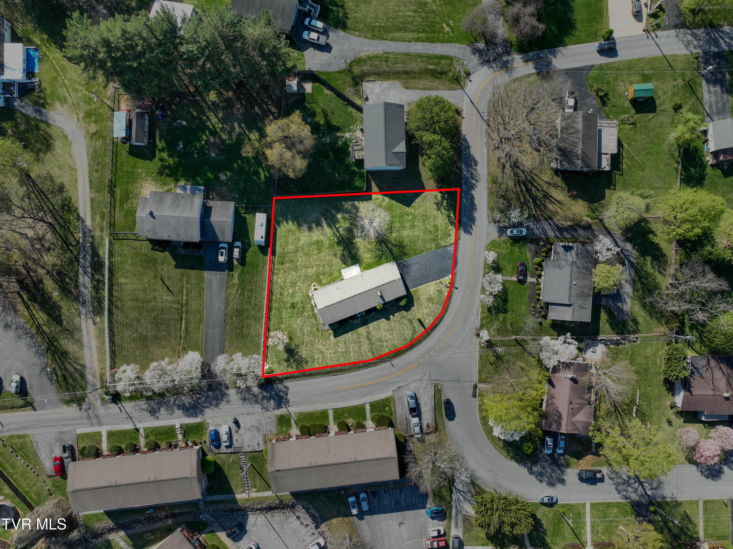 115 Edgefield Road Bristol, TN 37620 - Photo 35 of 36 115 Edgefield Rd Drone CARTER-23