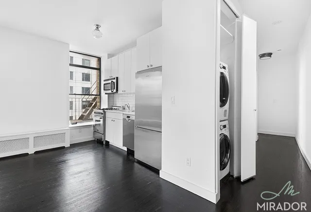 $5,900 | 127 4th Avenue, Unit 4B | Greenwich Village