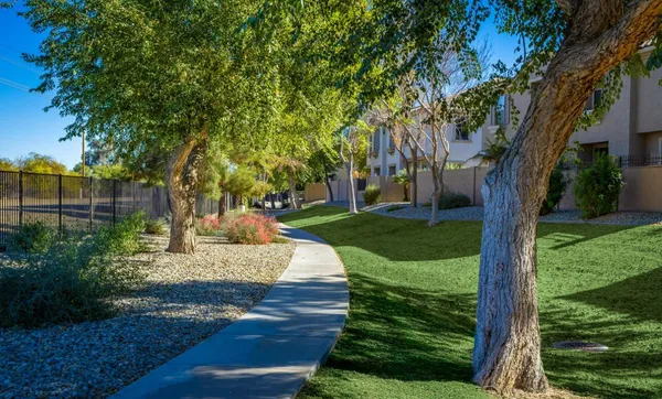$1,850 | 2837 East Dunbar Drive, Phoenix, AZ 85042
