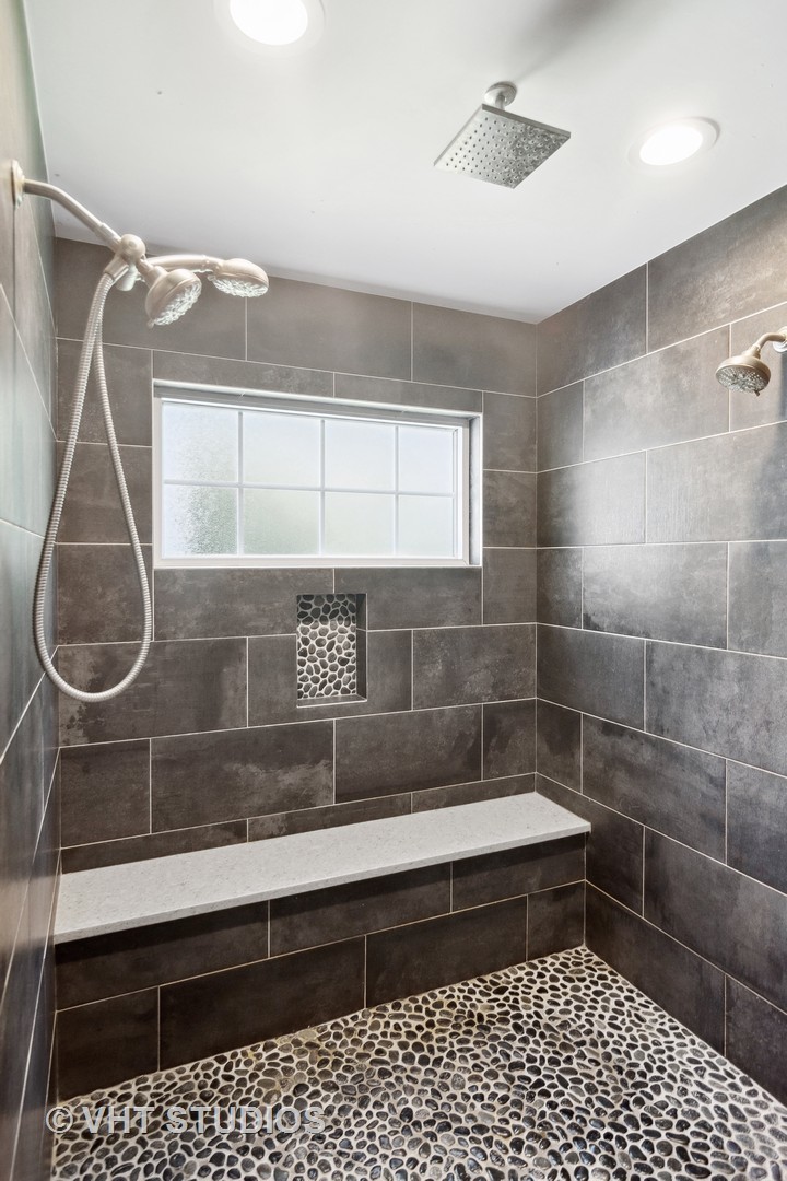 1603 Appleby Road Inverness, IL 60067 - Photo 20 of 44