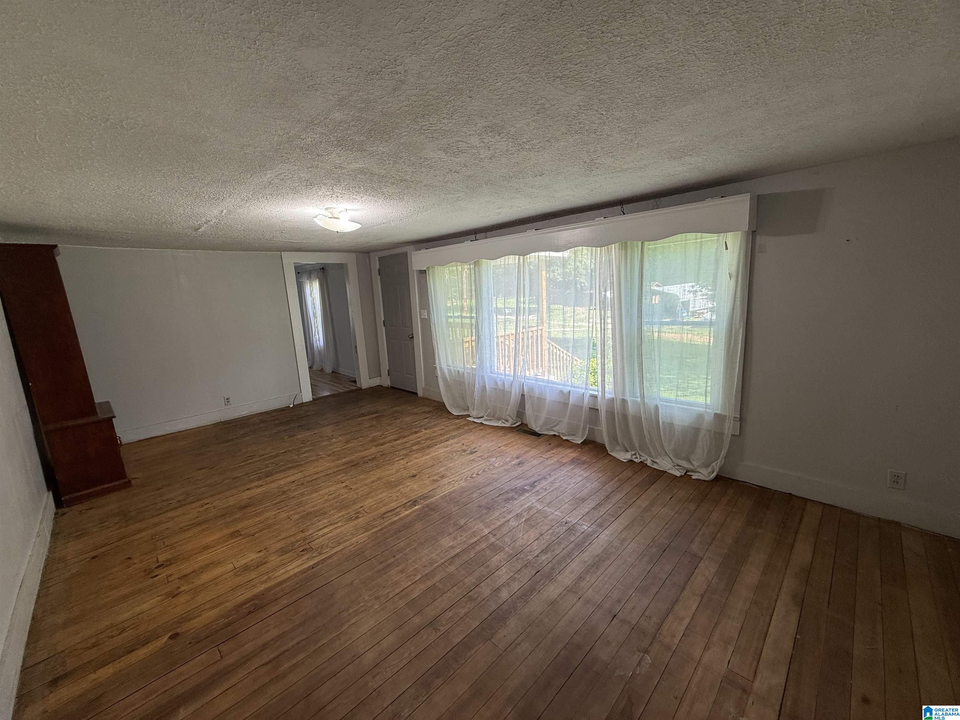 686 Tanyard Hill Road Sylacauga, AL 35151 - Photo 9 of 34