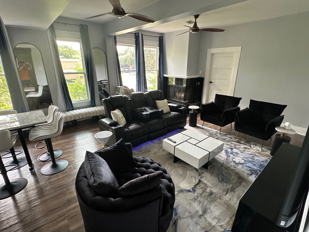 3210 Hampton Road, Unit A B C Austin, TX 78705 - Photo 27 of 39 a living room with furniture and wooden floor