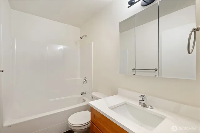 $5,200,000 | 925 East 18th Avenue, Ellensburg, WA 98926