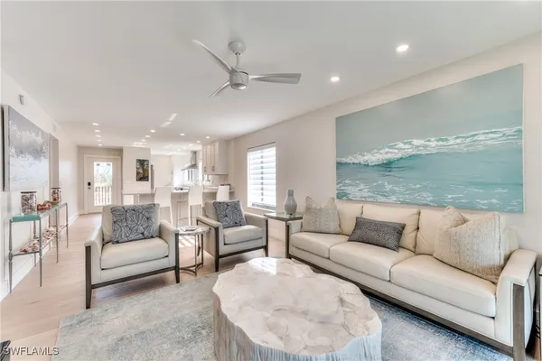 $1,650,000 | 1408 Beach Cottages, Captiva, FL 33924