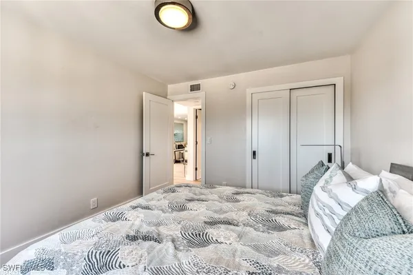 $1,650,000 | 1408 Beach Cottages, Captiva, FL 33924