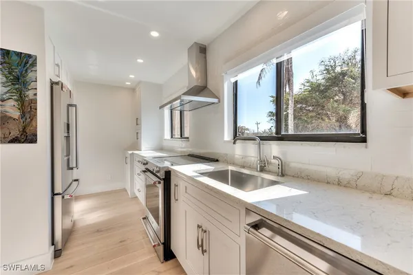$1,650,000 | 1408 Beach Cottages, Captiva, FL 33924