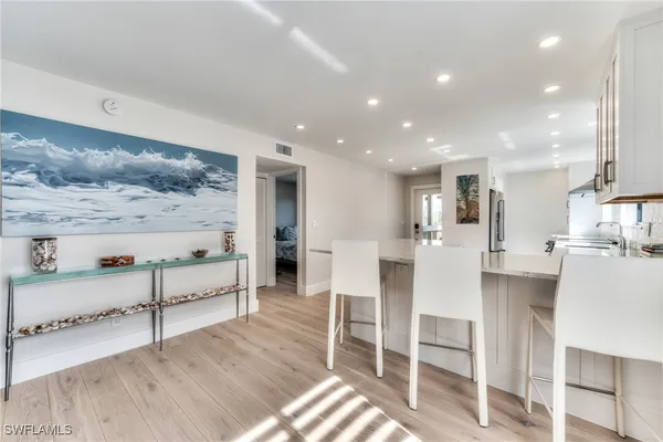 $1,650,000 | 1408 Beach Cottages, Captiva, FL 33924