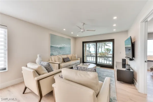 $1,650,000 | 1408 Beach Cottages, Captiva, FL 33924