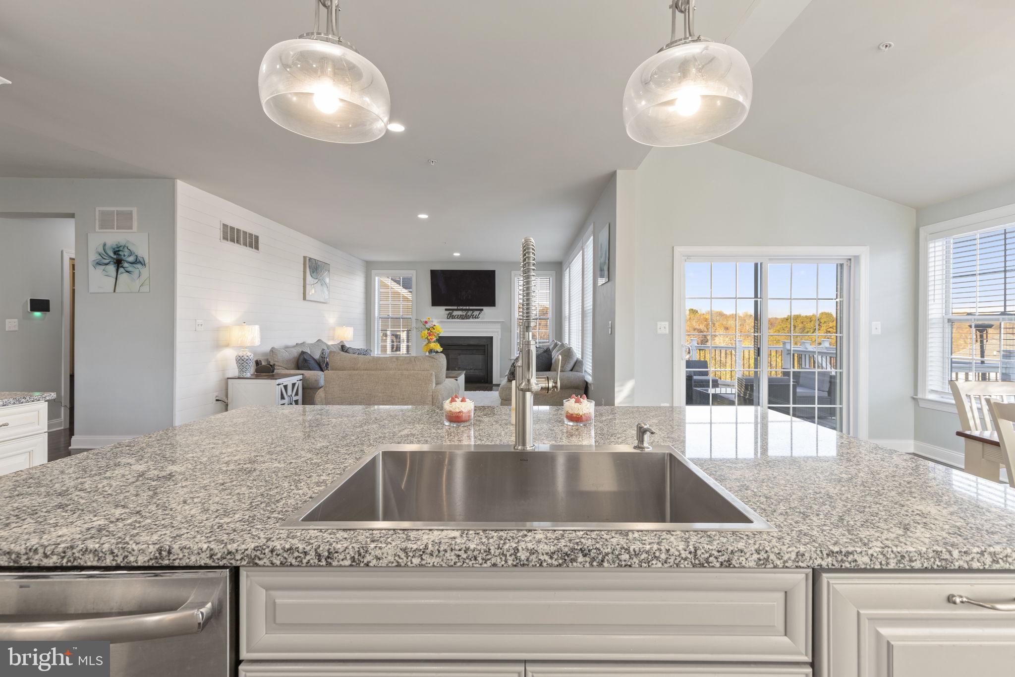 745 Dowers Road Abingdon, MD 21009 - Photo 15 of 61 Upgraded Kitchen