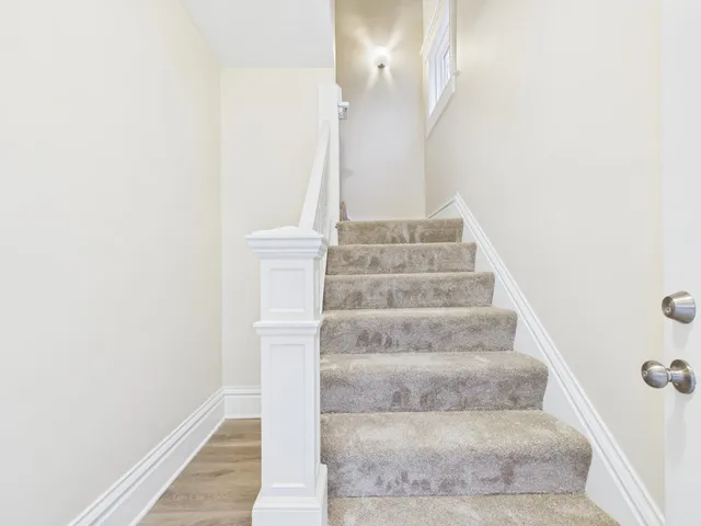 $200,000 | 1933 Hillside Avenue North, Minneapolis, MN 55411