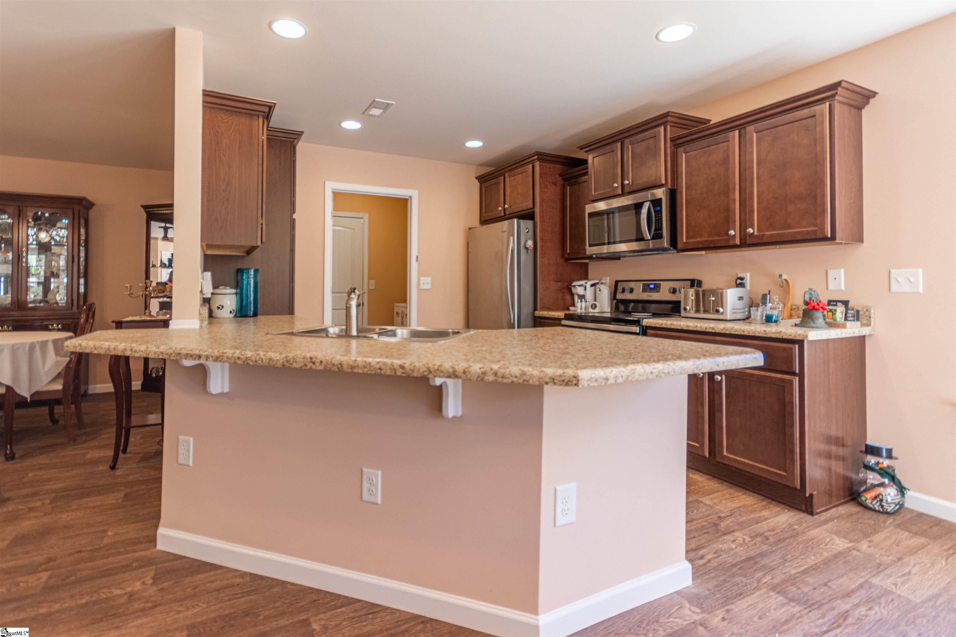 444 Brenda Way Lyman, SC 29365 - Photo 6 of 11 Gallery Image 6