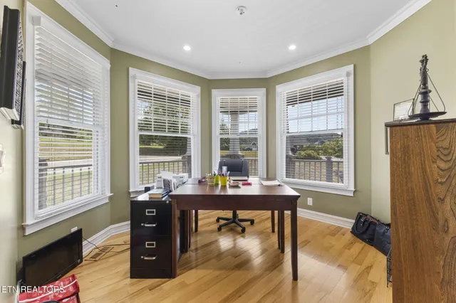 $1,400,000 | 380 Fishers Loop, Sharps Chapel, TN 37866