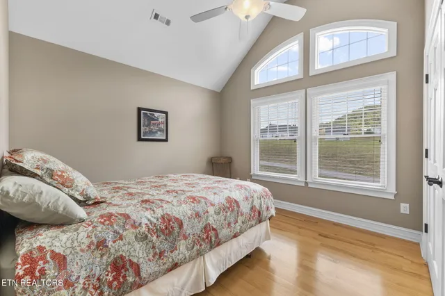 $1,400,000 | 380 Fishers Loop, Sharps Chapel, TN 37866