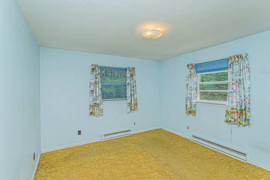 152 Davis Road Farmington, ME 04938 - Photo 10 of 35 --0526