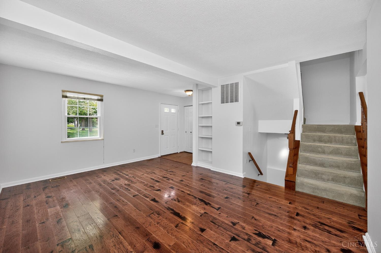 6355 Corbly Road, Unit 4 Cincinnati, OH 45230 - Photo 7 of 43