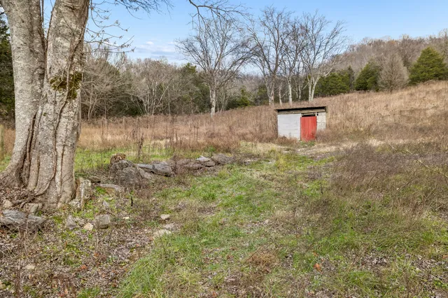 $339,500 | 147 Sloan Branch Road, Pleasant Shade, TN 37145