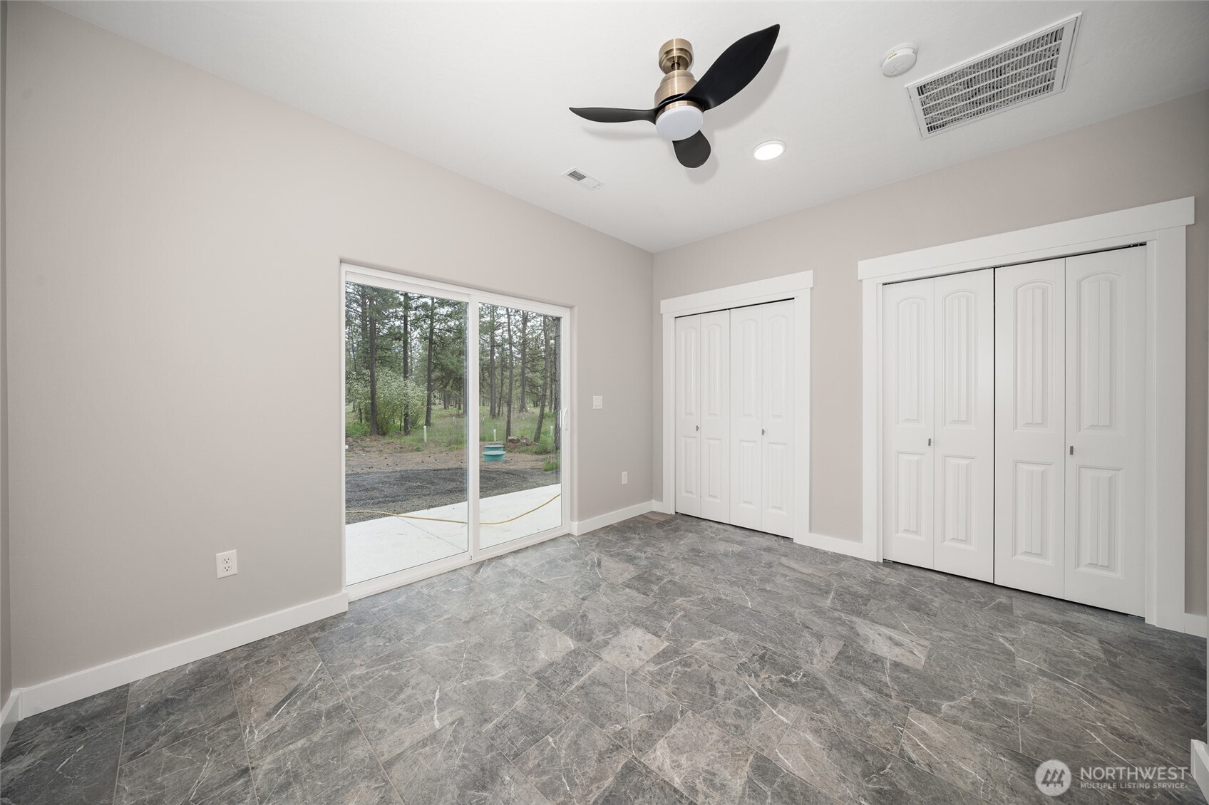 35315 South Bootstrap Lane Cheney, WA 99004 - Photo 9 of 27 a view of an empty room with a window