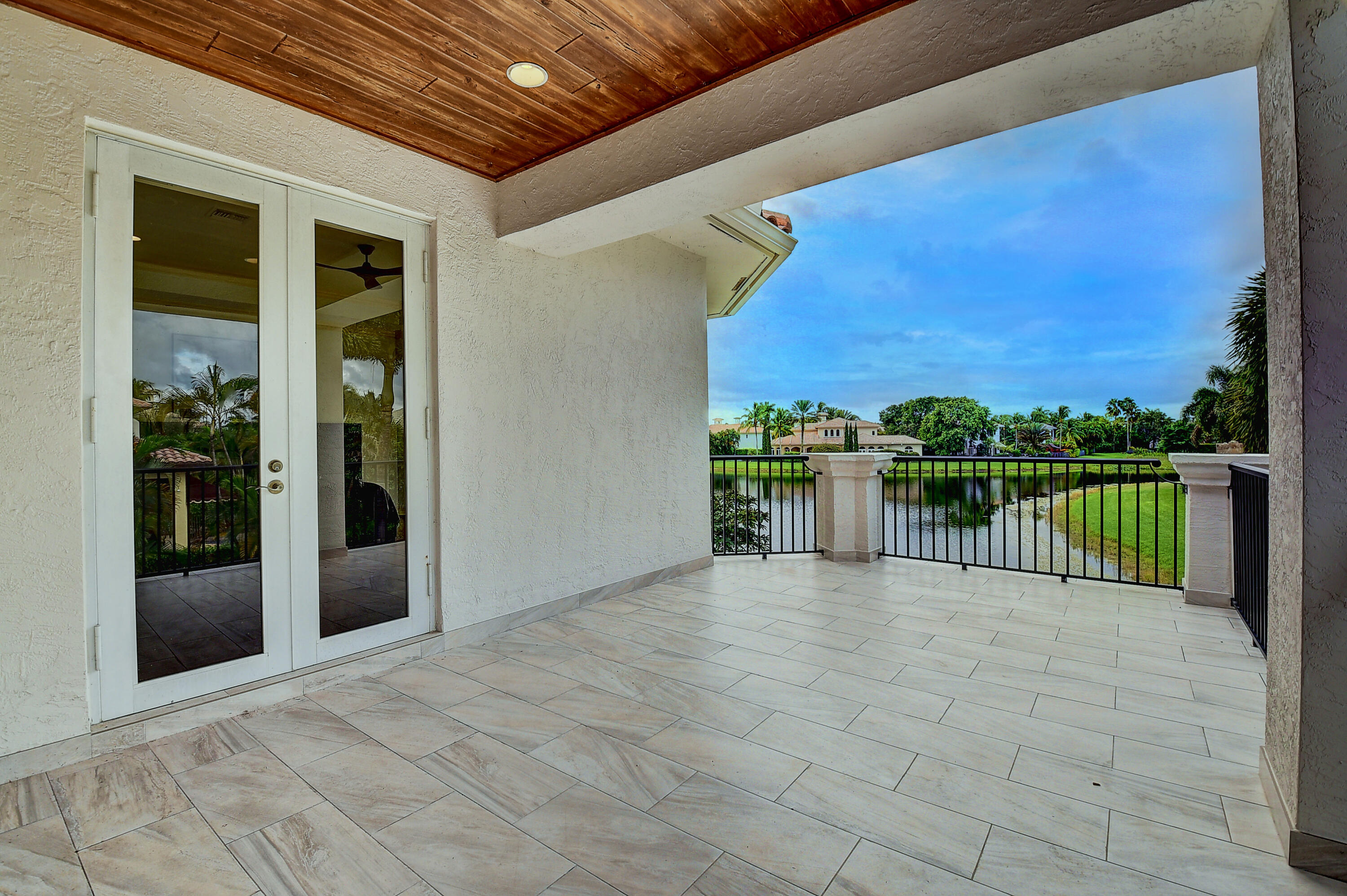 17698 Middlebrook Way Boca Raton, FL 33496 - Photo 32 of 68 40_d (40)