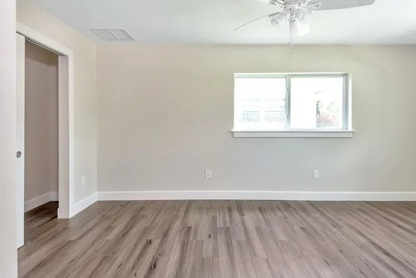 $3,500 | 2001 Collier Avenue, Lake Worth, FL 33461