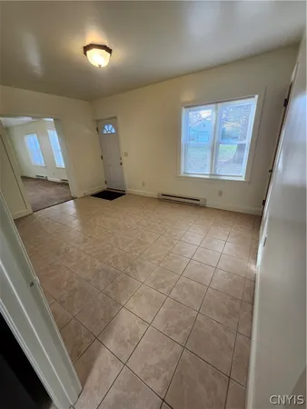 $2,150 | 2 Highland Street, Skaneateles, NY 13152