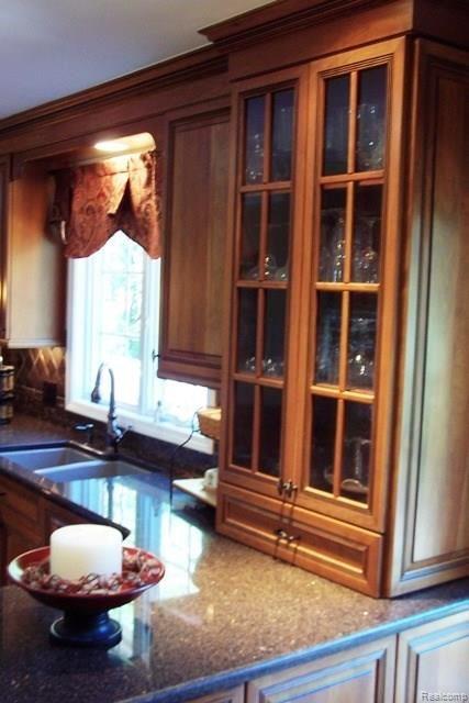 68500 Dequindre Road Washington, MI 48095 - Photo 3 of 37 cupboards glass.JPG