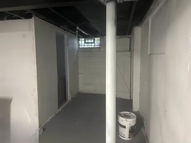 $99,700 | 18498 Vaughan Street, Detroit, MI 48219