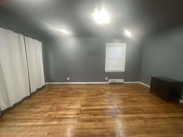 $99,700 | 18498 Vaughan Street, Detroit, MI 48219