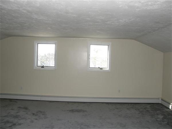 175 Killdeer Road Webster, MA 01570 - Photo 21 of 30 Gallery Image 21