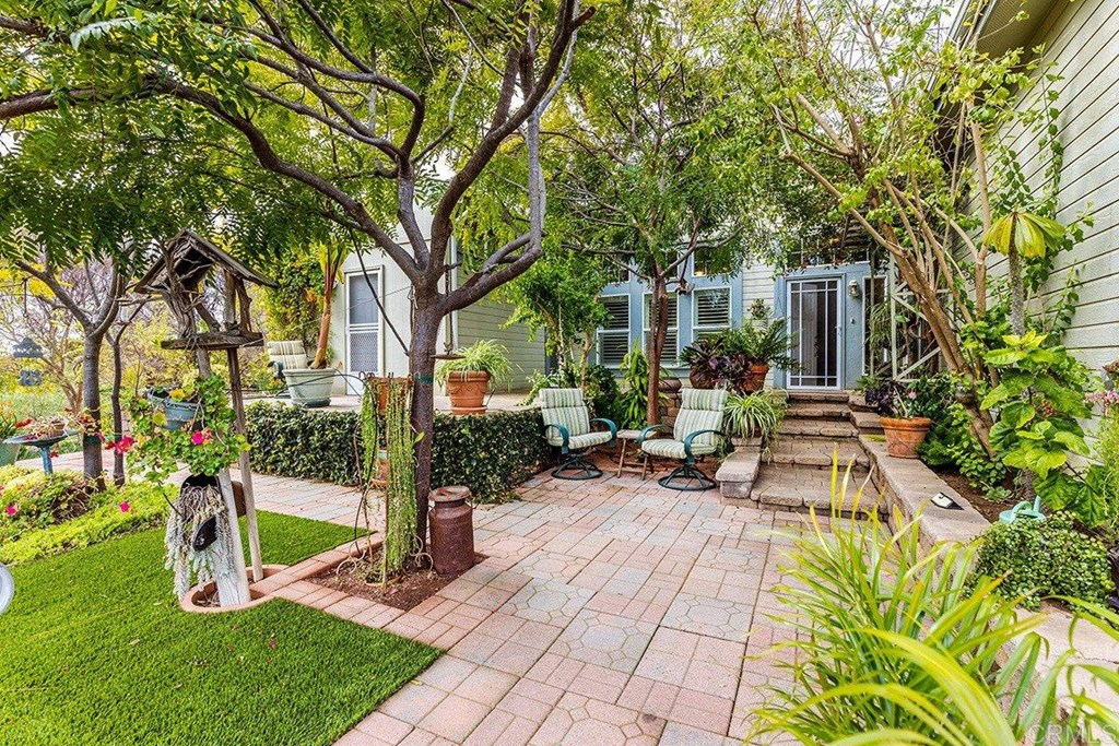 1603 Pepper Tree Place Fallbrook, CA 92028 - Photo 8 of 42