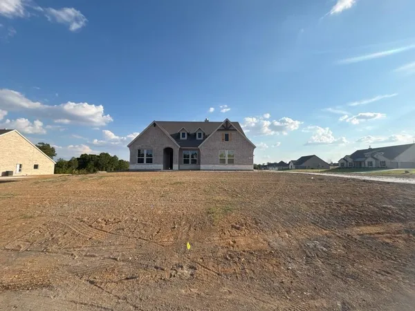 $631,900 | 701 Deer Dl Court, Van Alstyne, TX 75495