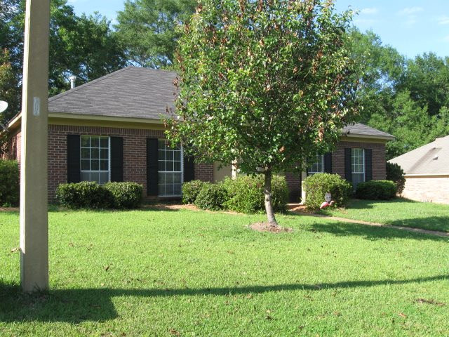 137 Timbercrest Drive Ridgeland, MS 39157 - Photo 1 of 26 Photo 1
