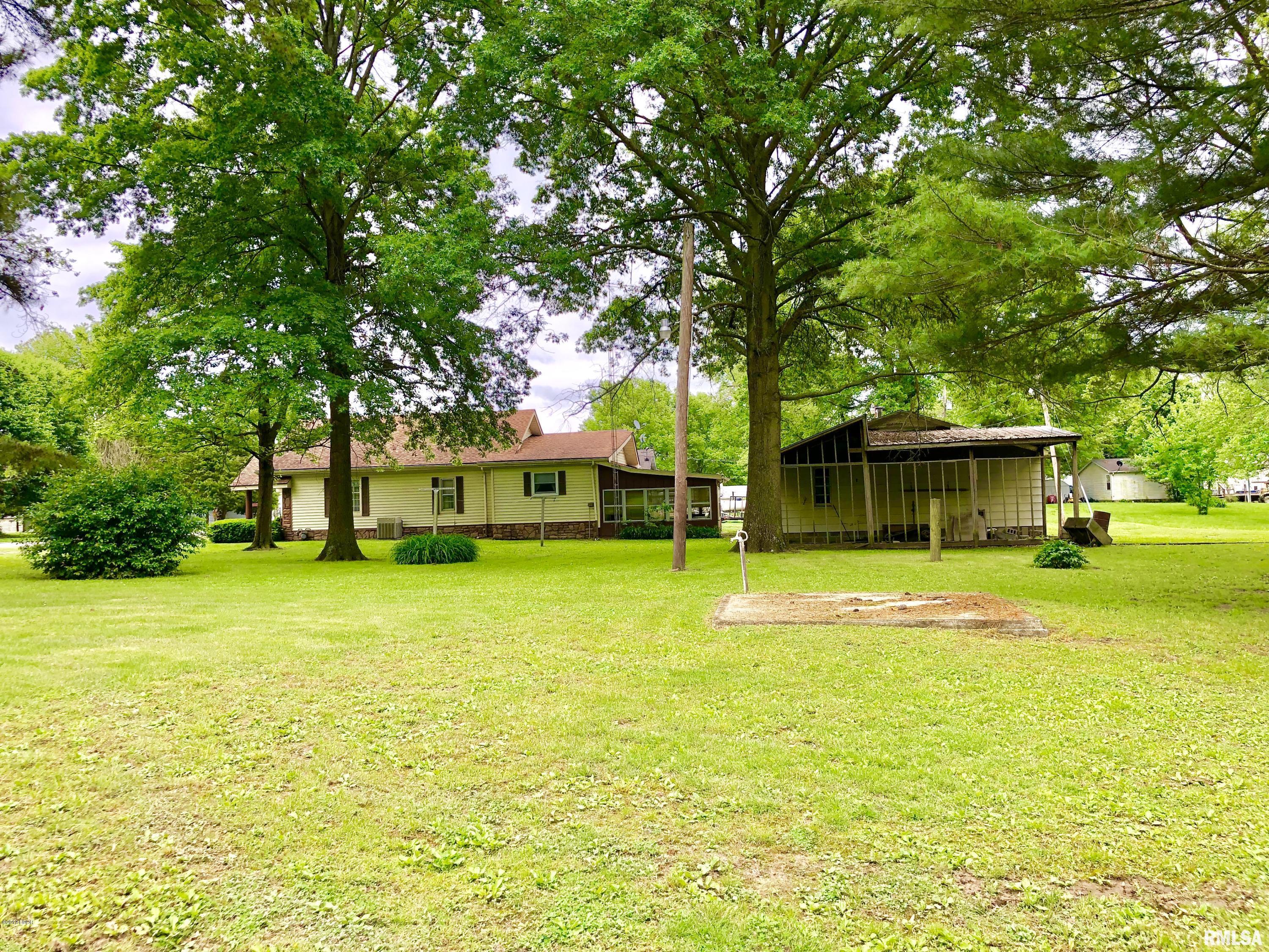502 West Patton Valier, IL 62891 - Photo 29 of 32 Gallery Image 29